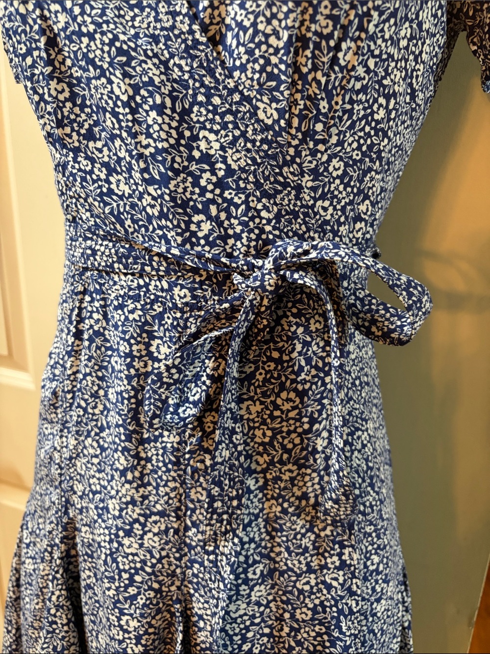 Polo by Ralph Lauren Blue Floral s/s Nami  Crepe Wrap Mini Dress, 6 - Picture 8 of 11
